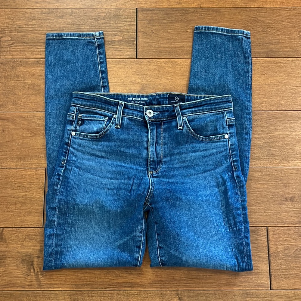 AG Adriano Goldschmied The Stevie Ankle 27R blue jeans